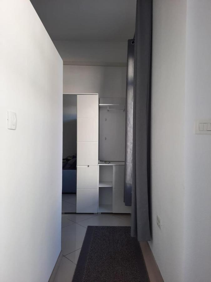 Apartment Gs Centar Gospic Bagian luar foto
